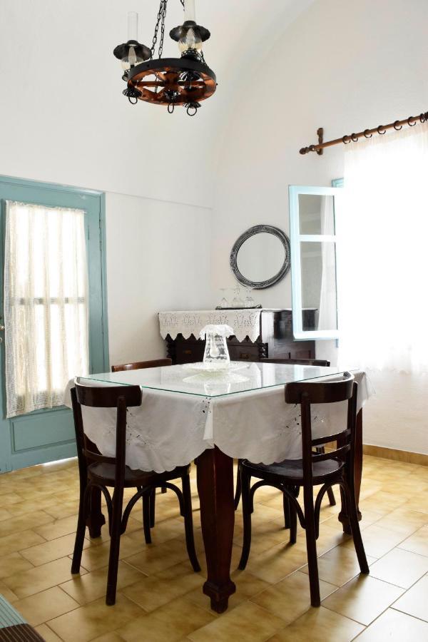 Authentic Santorinian Home Experience Fira  Eksteriør billede